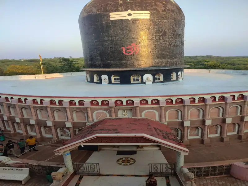 Khajuraho to Rajpur Cab