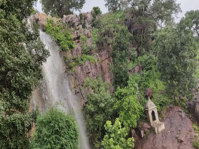 Sagar to Beohari Cab