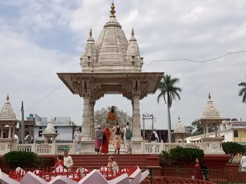 Satna to Ayodhya Cab