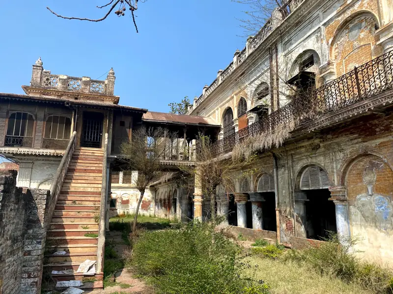 Sehore to Bhabra Cab