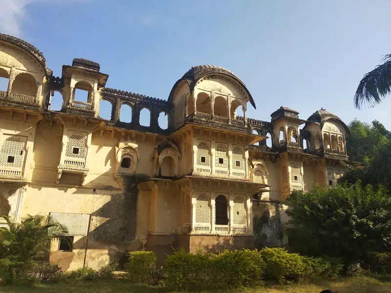 Sehore to Sheopur Cab