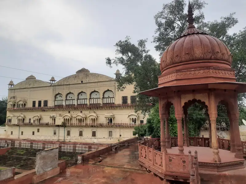 Ujjain to Alwar Cab