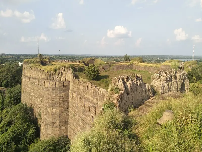 Ujjain to Dharampuri Cab