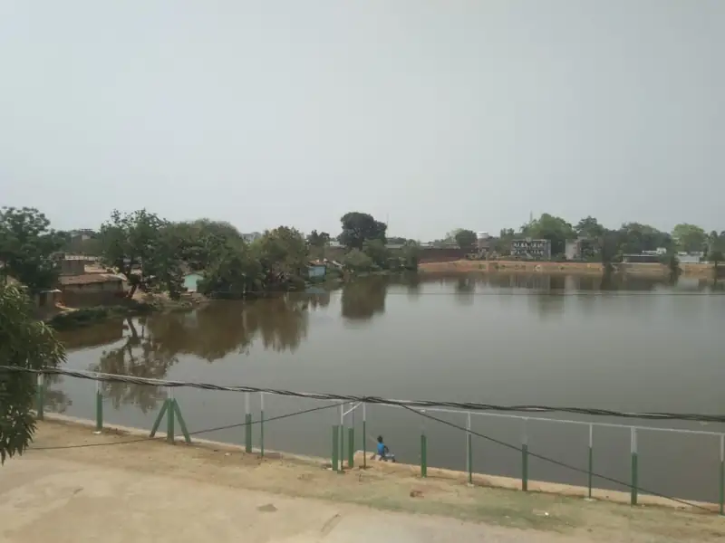 Bhubaneswar to Ambikapur Cab
