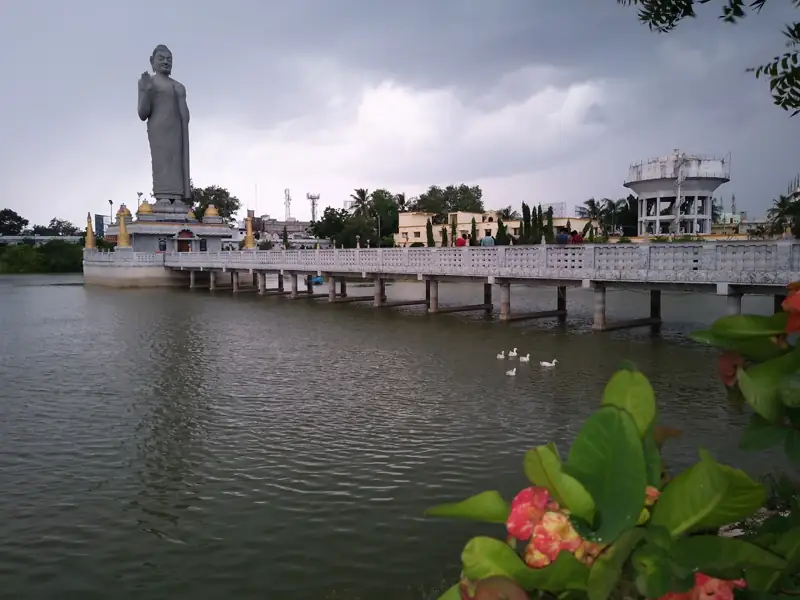 Bhubaneswar to Eluru Cab