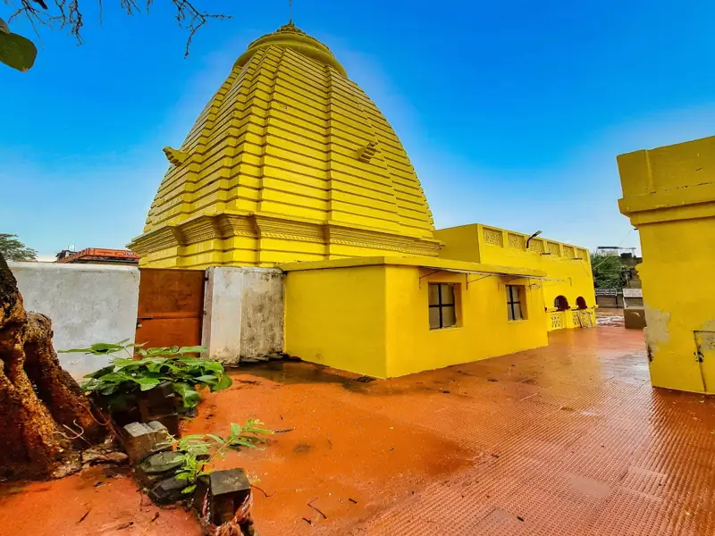 Bhubaneswar to Patnagarh Cab