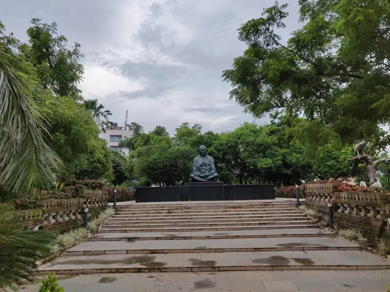 Bhubaneswar to Trident Bhubaneswar Cab
