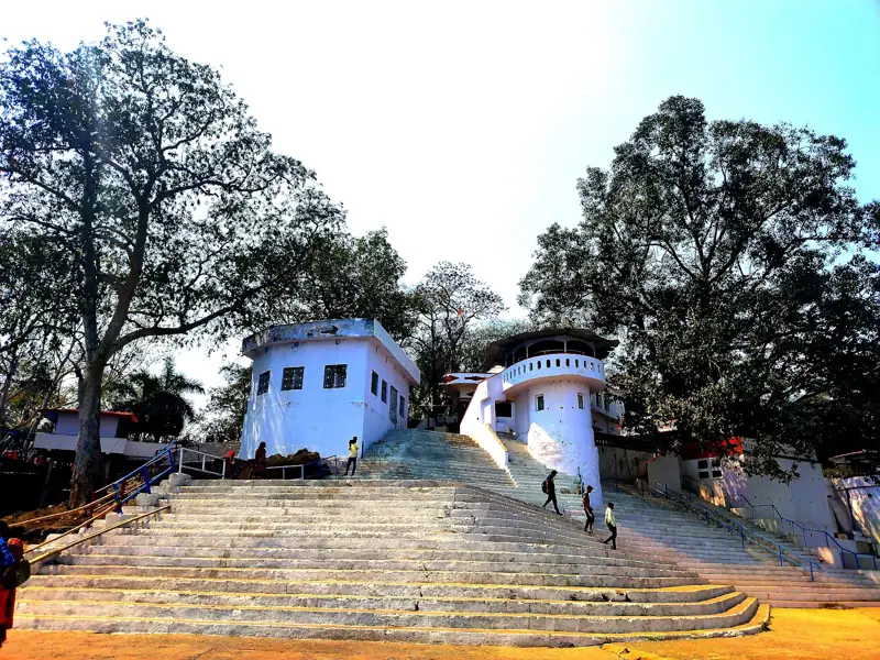 Brahmapur to Panposh Cab