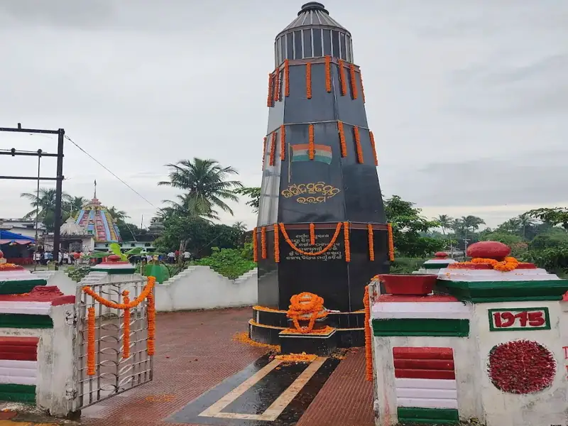Cuttack to Basudevpur Cab