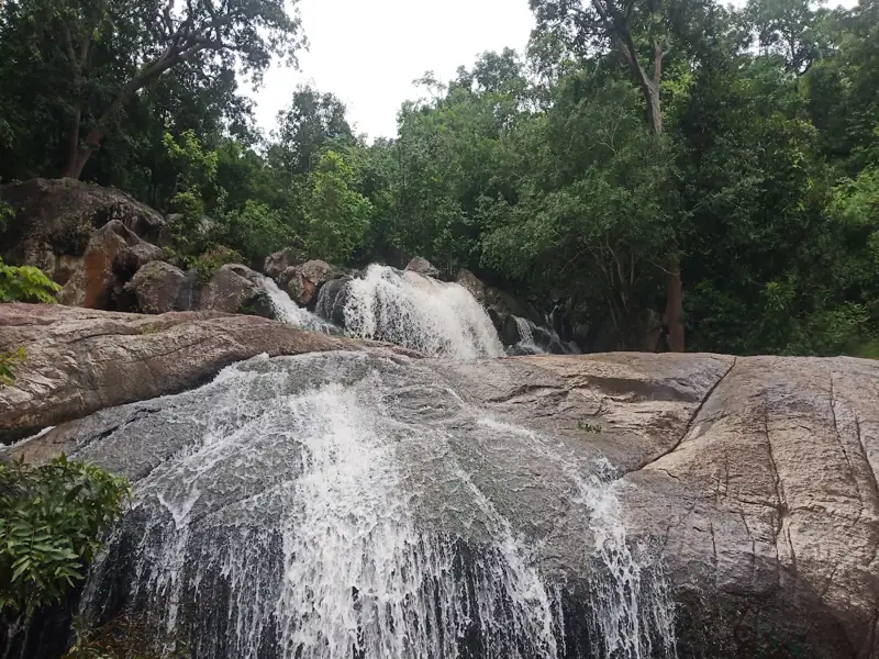 Konark to Daspalla Cab