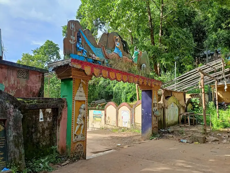 Konark to Gupteswar Cab