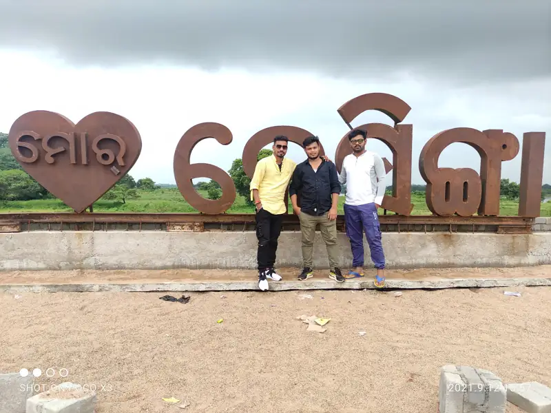 Puri to Kesinga Cab