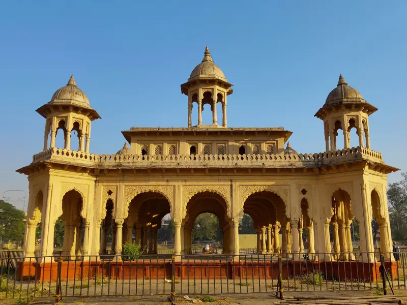 Puri to Nagpur Cab