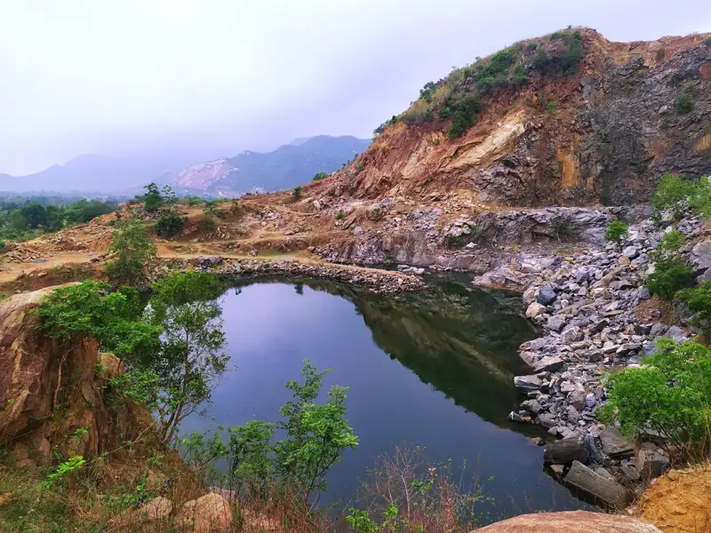 Puri to Nilagiri Cab