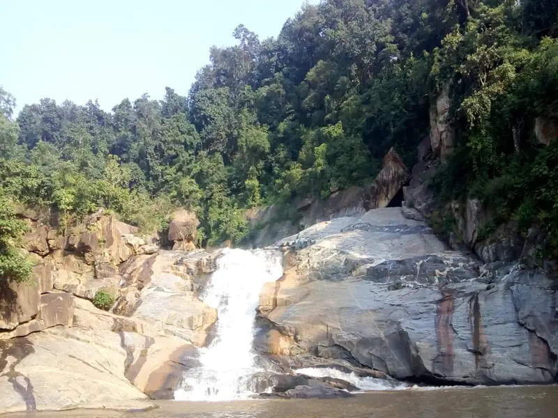 Sambalpur to Kanker Cab