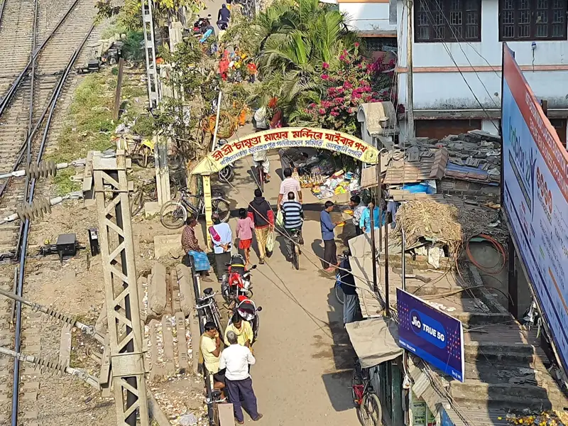 Berhampore to Dankuni Cab