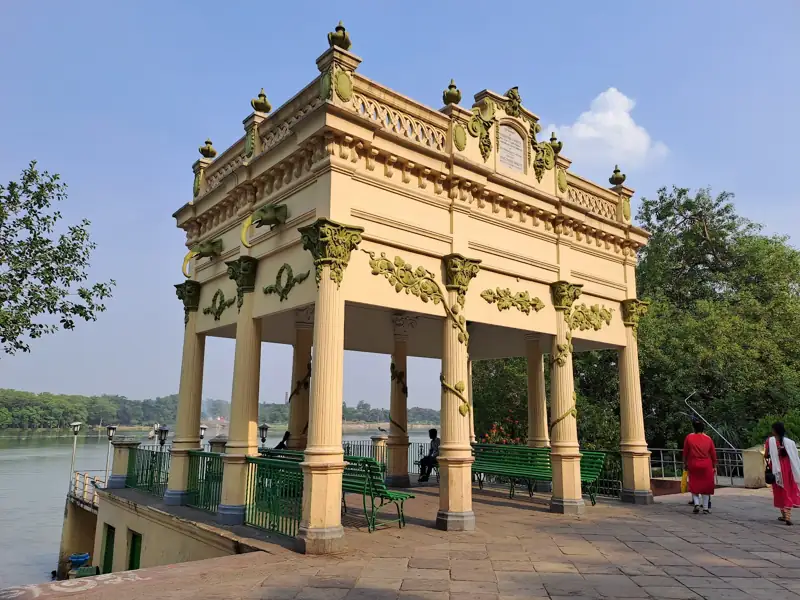Kharagpur to Chandan Nagar Cab