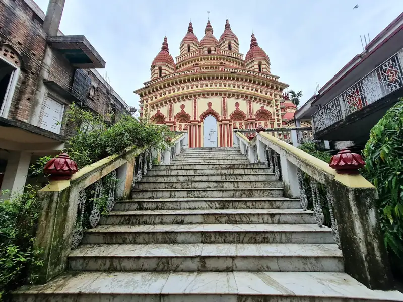 Kharagpur to Kanchrapara Cab
