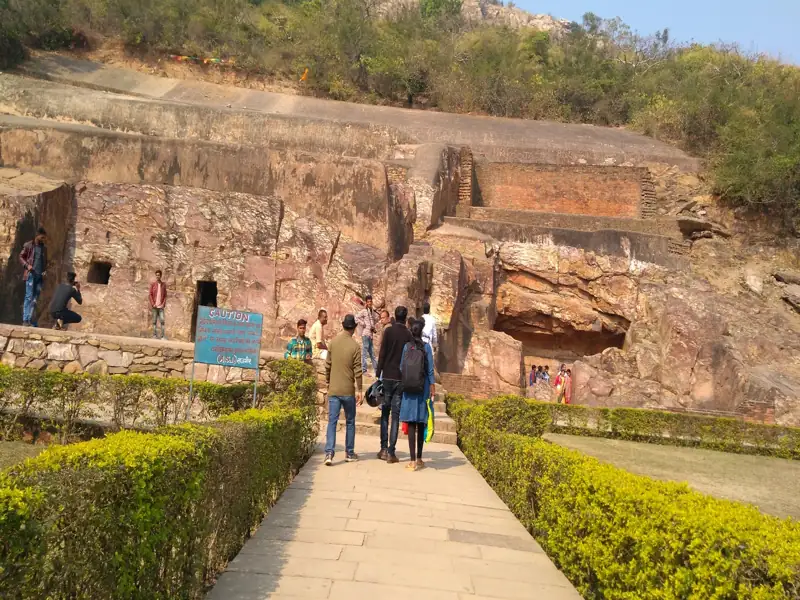 Kharagpur to Son Bhandar Caves Cab