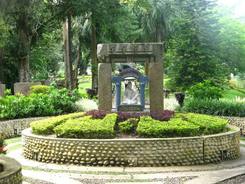 Kharagpur to Tezpur Cab