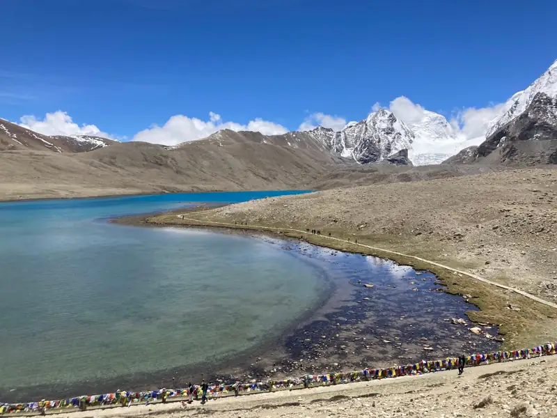 Kolkata to Gurudongmar Lake Cab