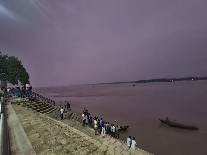 Malda to Dhulian Cab