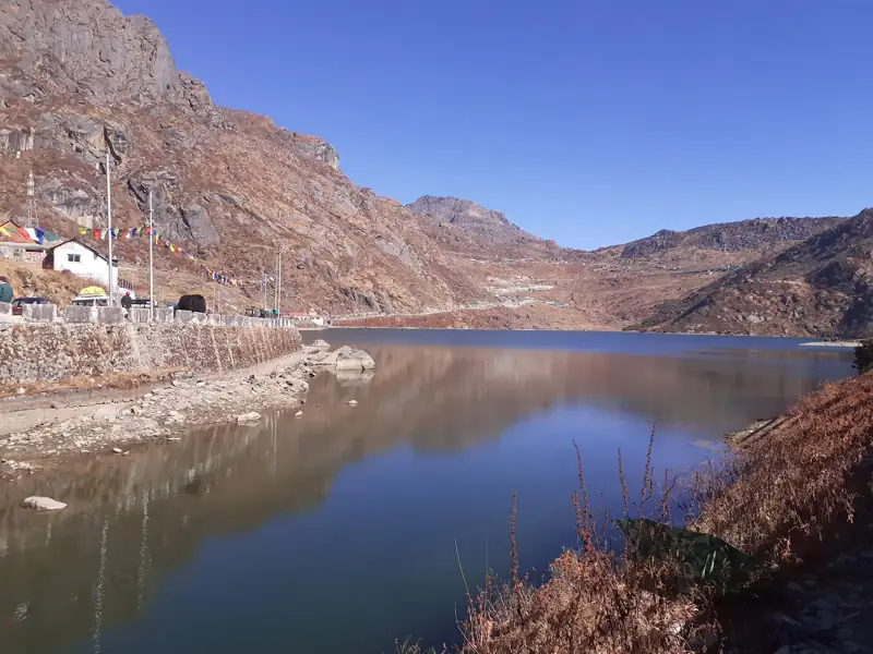 Siliguri to Tsomgo Lake Cab