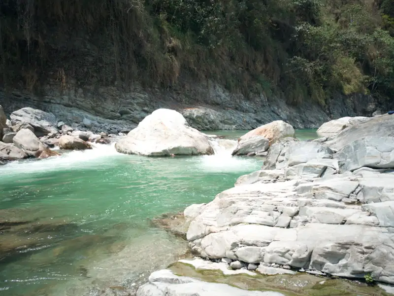 Gangtok to Phurchachu Reshi Hot Springs Cab