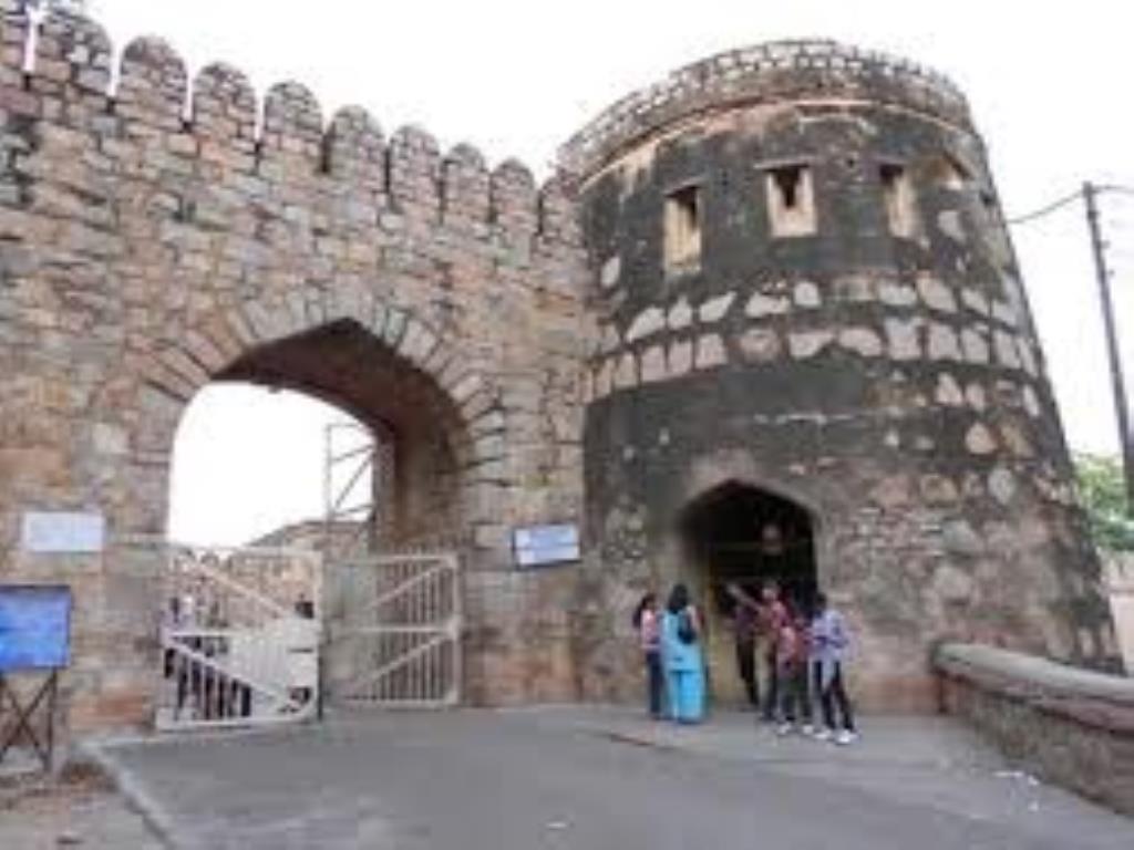 Best Place to Visit in  Jalgaon