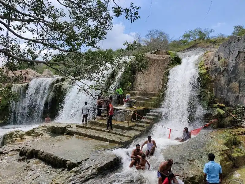 Best Place to Visit in  Kaigal-waterfalls