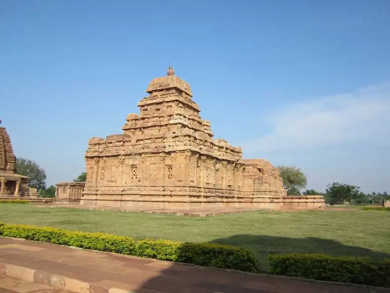 Best Place to Visit in  Pattadakal