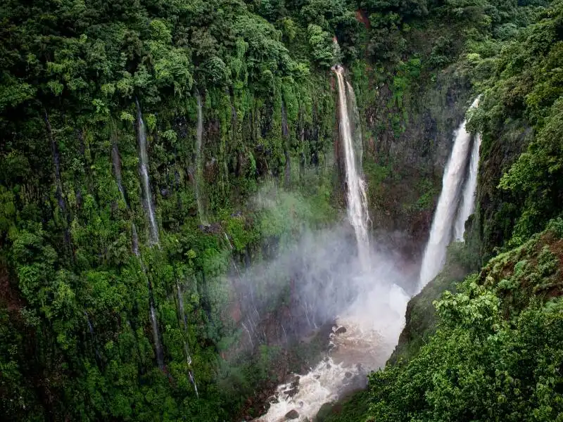 Best Place to Visit in  Thoseghar-falls